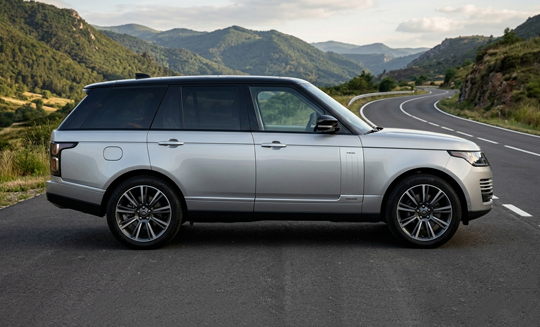 Range Rover P400e Hybrid